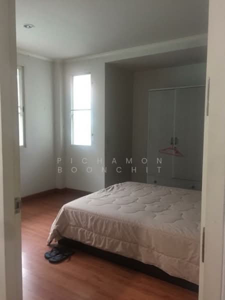 3-BR House, Bangkok, Tha Kham, Bang Khun Thian, Bangkok, 3 Bedrooms, 240 sqm, Single Detached House For Sale, by Pichamon Boonchit, 500287761 - DDproperty.com