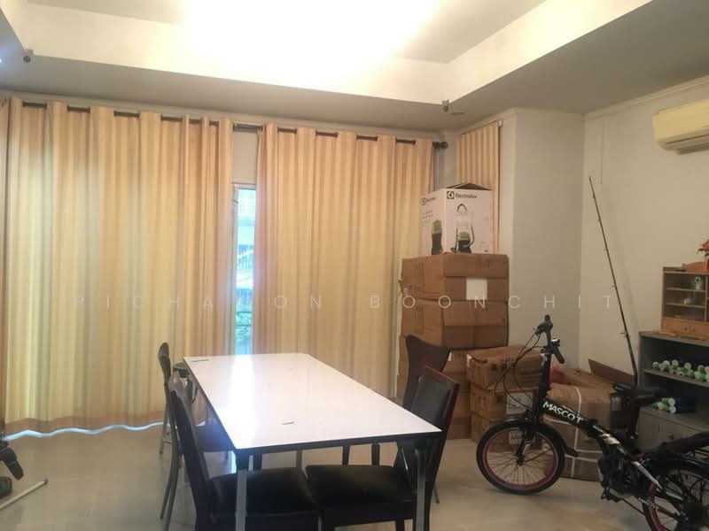 3-BR House, Bangkok, Tha Kham, Bang Khun Thian, Bangkok, 3 Bedrooms, 240 sqm, Single Detached House For Sale, by Pichamon Boonchit, 500287761 - DDproperty.com