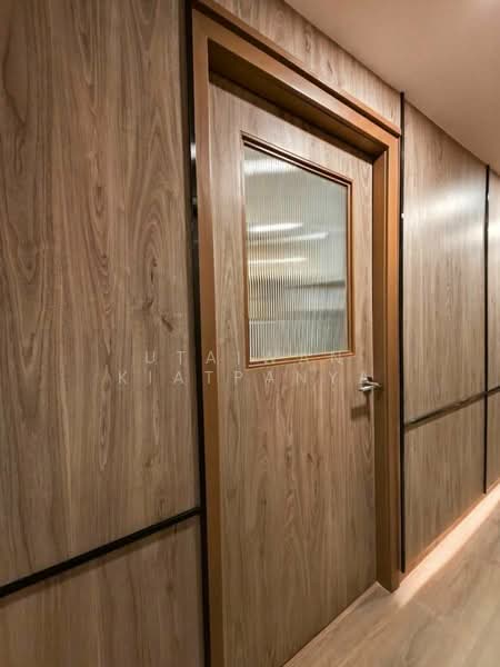 Somkid Gardens, Bangkok, Ploenchit, Lumphini, Pathum Wan, Bangkok, 3 Bedrooms, 300 sqm, Condo For Sale, by Utaiwan Kiatpanya, 500287812 - DDproperty.com