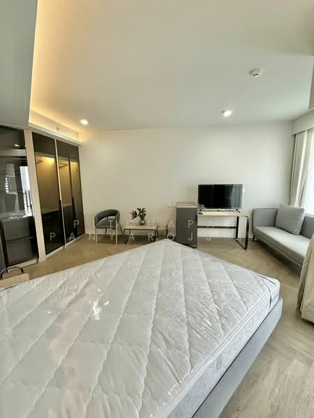 Chapter Chula-Samyan, Bangkok, Si Phraya Road, Si Phraya, Bang Rak, Bangkok, 1 Bedroom, 35 sqm, Condo For Rent, by Pitchapat Panyarojjanawat, 500287843 - DDproperty.com