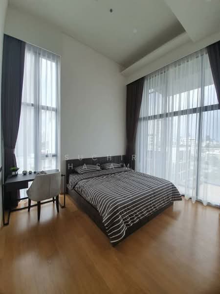 Siamese Exclusive Sukhumvit 31, Bangkok, 75 Soi Sukhumvit 31, Khlong Tan Nua, Watthana, Bangkok, 3 Bedrooms, 140 sqm, Condo For Rent, by Suchira Teshasamphan, 500287851 - DDproperty.com