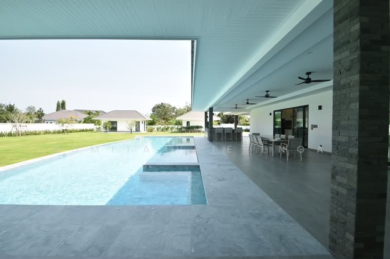 Premium Private Estate in Hua Hin – Fully Furnished Luxury Villa with Guest House, Prachuap Khiri Khan, Wang-Pong, Pran Buri, Prachuap Khiri Khan, 5 Bedrooms, 580 sqm, Villa For Sale, by Sumita Vriesenga, 500287872 - DDproperty.com