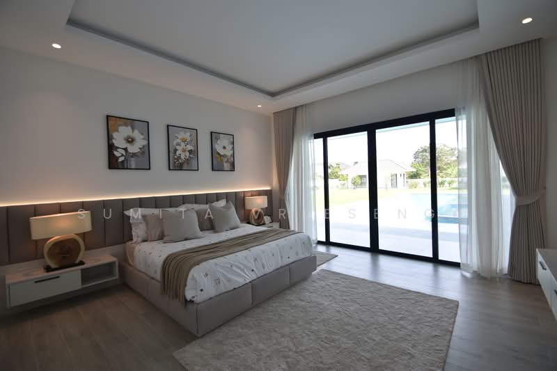 Premium Private Estate in Hua Hin – Fully Furnished Luxury Villa with Guest House, Prachuap Khiri Khan, Wang-Pong, Pran Buri, Prachuap Khiri Khan, 5 Bedrooms, 580 sqm, Villa For Sale, by Sumita Vriesenga, 500287872 - DDproperty.com