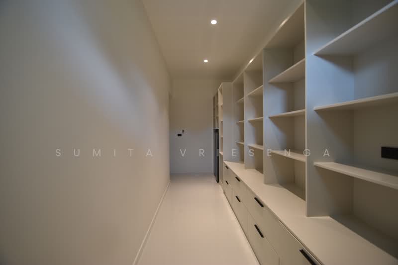 Premium Private Estate in Hua Hin – Fully Furnished Luxury Villa with Guest House, Prachuap Khiri Khan, Wang-Pong, Pran Buri, Prachuap Khiri Khan, 5 Bedrooms, 580 sqm, Villa For Sale, by Sumita Vriesenga, 500287872 - DDproperty.com