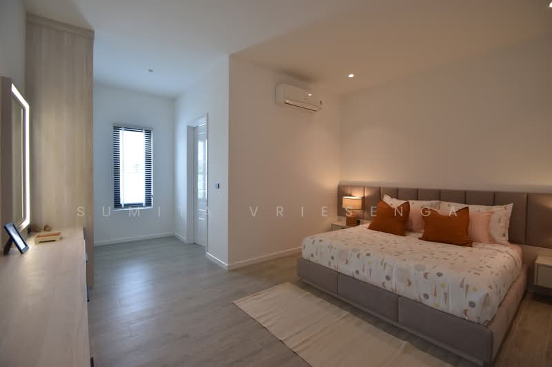 Premium Private Estate in Hua Hin – Fully Furnished Luxury Villa with Guest House, Prachuap Khiri Khan, Wang-Pong, Pran Buri, Prachuap Khiri Khan, 5 Bedrooms, 580 sqm, Villa For Sale, by Sumita Vriesenga, 500287872 - DDproperty.com