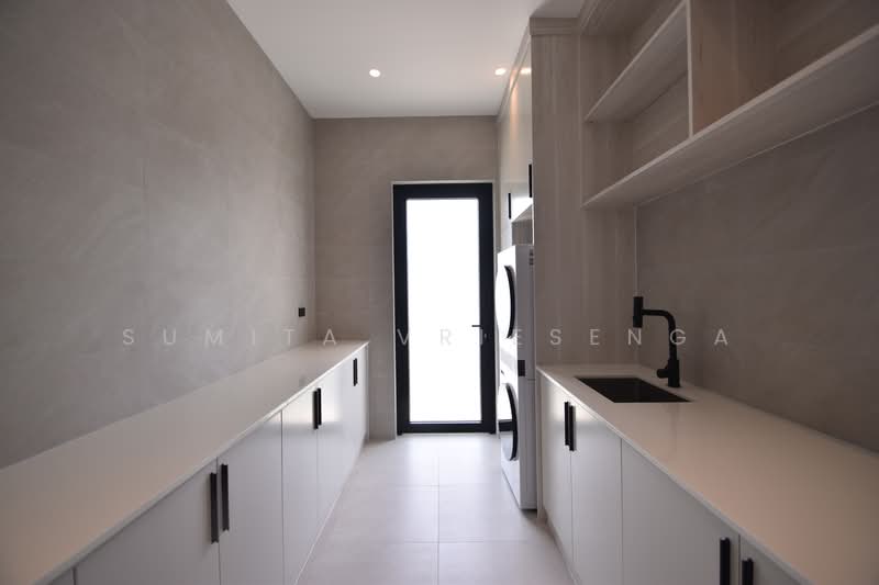 Premium Private Estate in Hua Hin – Fully Furnished Luxury Villa with Guest House, Prachuap Khiri Khan, Wang-Pong, Pran Buri, Prachuap Khiri Khan, 5 Bedrooms, 580 sqm, Villa For Sale, by Sumita Vriesenga, 500287872 - DDproperty.com