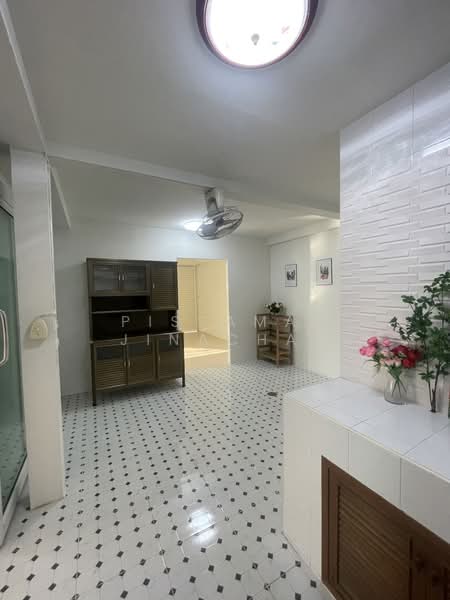 Pruksa 28/1, Samut Prakan, Praksa Road, Phreak Sa Mai, Muang Samut Prakarn, Samut Prakan, 4 Bedrooms, 156 sqm, Townhouse For Sale, by Pissamai Jinachai, 500287878 - DDproperty.com