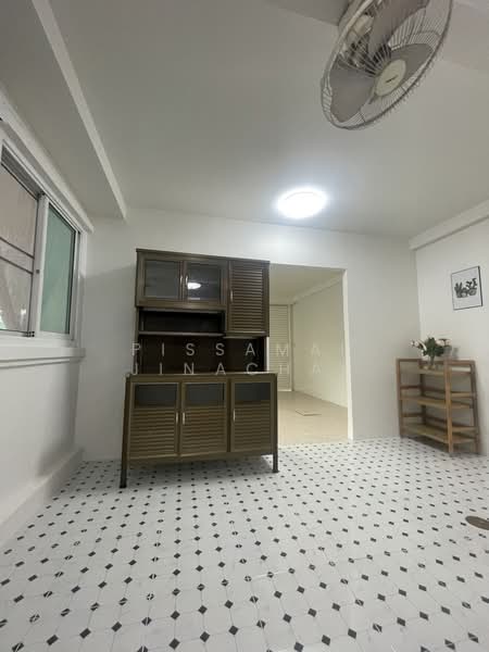 Pruksa 28/1, Samut Prakan, Praksa Road, Phreak Sa Mai, Muang Samut Prakarn, Samut Prakan, 4 Bedrooms, 156 sqm, Townhouse For Sale, by Pissamai Jinachai, 500287878 - DDproperty.com