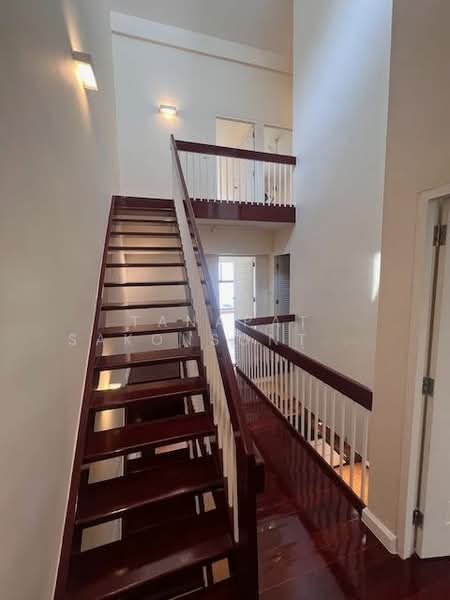 4-BR Townhouse, Bangkok, Khlong Tan Nua, Watthana, Bangkok, 4 Bedrooms, 286 sqm, Townhouse For Rent, by Tanapat Sakonsontised, 500287887 - DDproperty.com