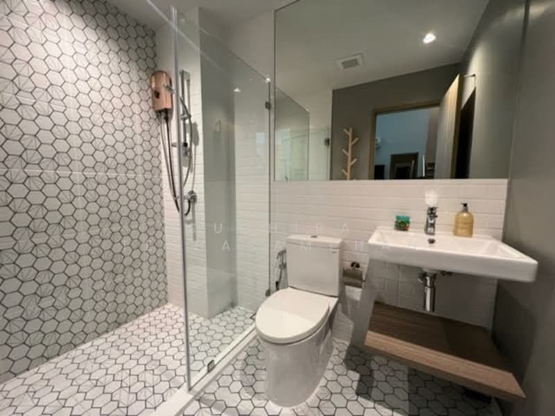 Altitude Unicorn Sathorn-Tha Phra, Bangkok, Ratchaphruek Road, Talat Plu, Thon Buri, Bangkok, 2 Bedrooms, 39 sqm, Condo For Rent, by Suchira Teshasamphan, 500287917 - DDproperty.com