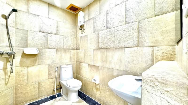 Panchalae Boutique Residence, Chon Buri (Pattaya), 46 Jomtien Beach Road, Nong Pru, Bang Lamung (Pattaya), Chon Buri (Pattaya), 3 Bedrooms, 158 sqm, Condo For Rent, by Siwas Thepphabut, 500287921 - DDproperty.com
