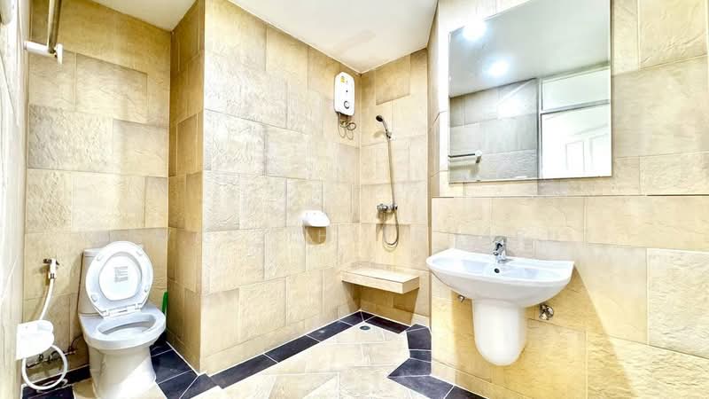 Panchalae Boutique Residence, Chon Buri (Pattaya), 46 Jomtien Beach Road, Nong Pru, Bang Lamung (Pattaya), Chon Buri (Pattaya), 3 Bedrooms, 158 sqm, Condo For Rent, by Siwas Thepphabut, 500287921 - DDproperty.com