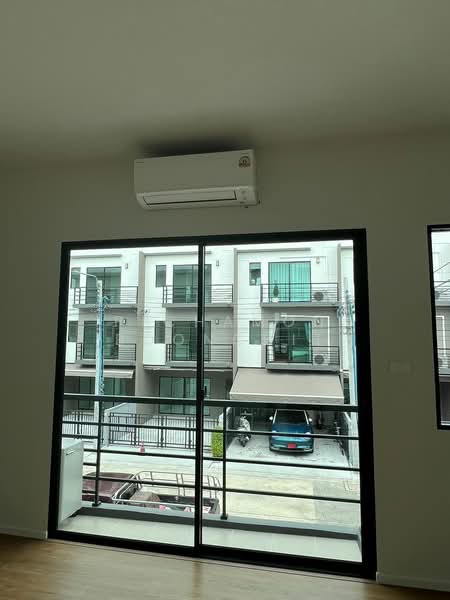 Baan Klang Muang Ramintra, Bangkok, Soi Kanchanaphisek 6/1, Tha Rang, Bang Khen, Bangkok, 3 Bedrooms, 145 sqm, Townhouse For Sale, by Pichamon Boonchit, 500287992 - DDproperty.com