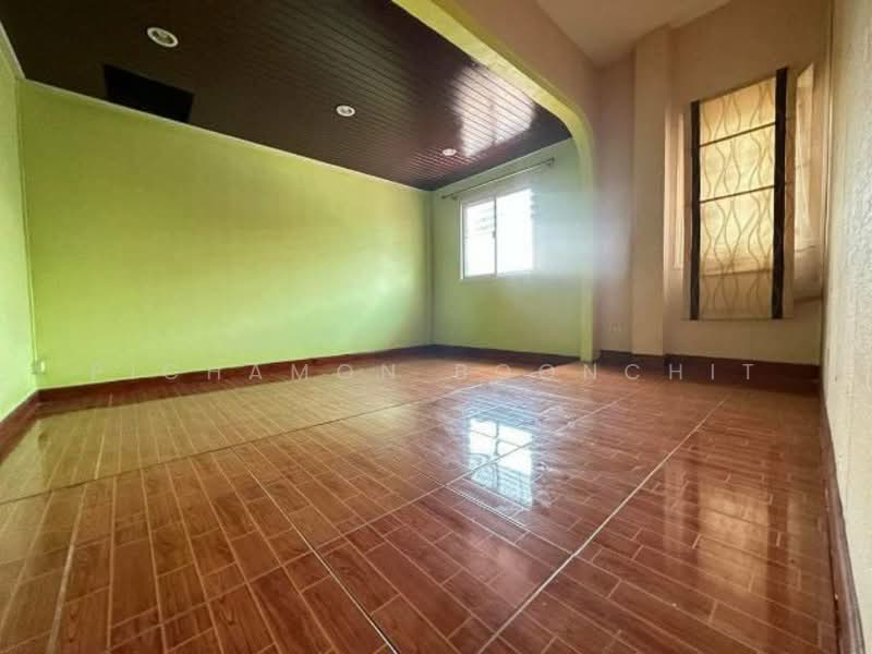 4-BR House, Bangkok, Bang Na Tai, Bang Na, Bangkok, 4 Bedrooms, 325 sqm, Single Detached House For Sale, by Pichamon Boonchit, 500287994 - DDproperty.com
