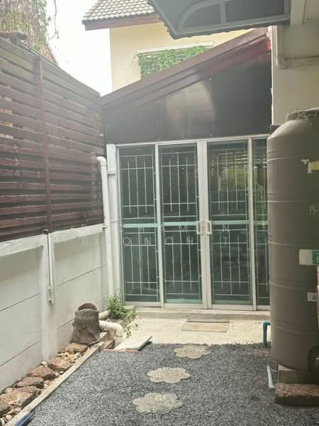 4-BR House, Bangkok, Bang Na Tai, Bang Na, Bangkok, 4 Bedrooms, 325 sqm, Single Detached House For Sale, by Pichamon Boonchit, 500287994 - DDproperty.com