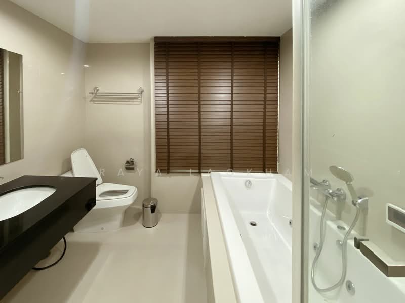 Belle Grand Rama 9, Bangkok, 131 Rama 9 Road, Huai Khwang, Huai Khwang, Bangkok, 3 Bedrooms, 139 sqm, Condo For Rent, by Araya Laokham, 500288001 - DDproperty.com