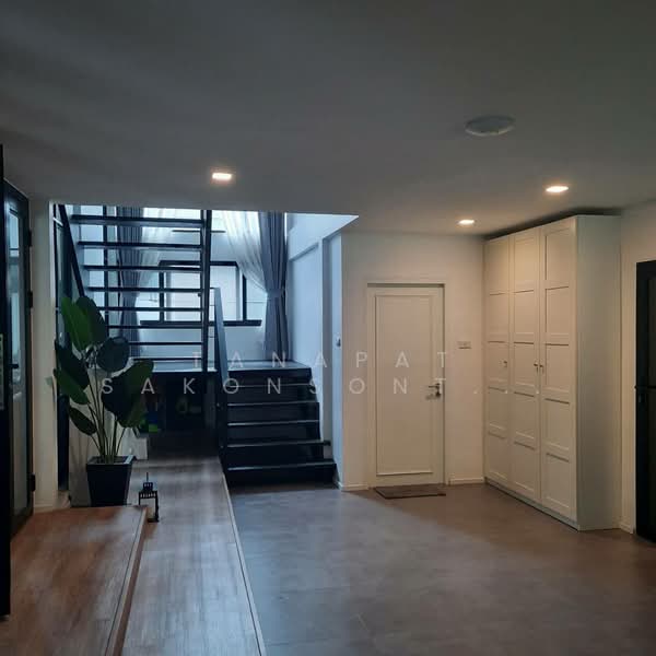 4-BR House, Bangkok, Prawet, Prawet, Bangkok, 4 Bedrooms, 600 sqm, Single Detached House For Rent, by Tanapat Sakonsontised, 500288012 - DDproperty.com