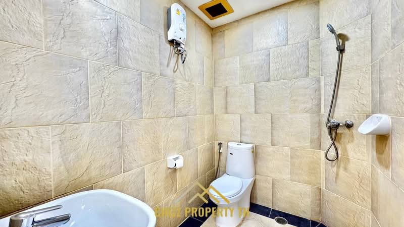 Panchalae Boutique Residence, Chon Buri (Pattaya), 46 Jomtien Beach Road, Nong Pru, Bang Lamung (Pattaya), Chon Buri (Pattaya), 3 Bedrooms, 158 sqm, Condo For Rent, by Siwas Thepphabut, 500288027 - DDproperty.com