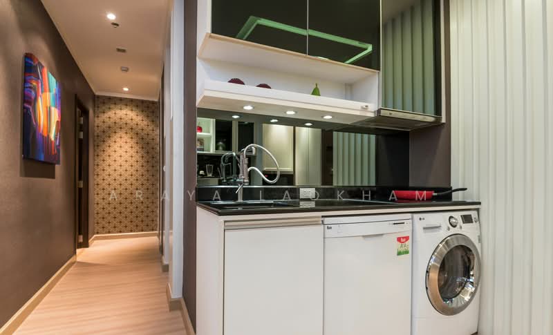 Sky Walk Residences, Bangkok, 1599 Sukhumvit Road, Phra Kanong Nua, Watthana, Bangkok, 2 Bedrooms, 106 sqm, Condo For Rent, by Araya Laokham, 500288050 - DDproperty.com