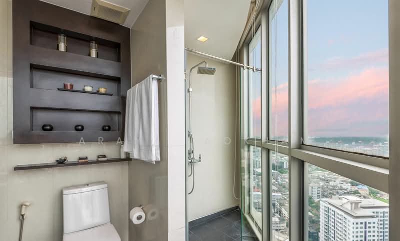 Sky Walk Residences, Bangkok, 1599 Sukhumvit Road, Phra Kanong Nua, Watthana, Bangkok, 2 Bedrooms, 106 sqm, Condo For Rent, by Araya Laokham, 500288050 - DDproperty.com