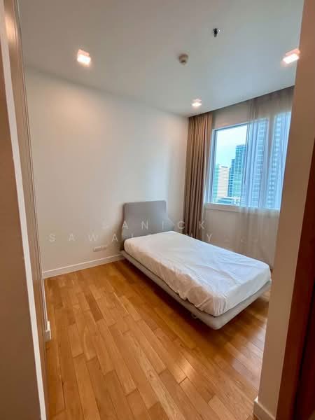 Millennium Residence, Bangkok, Sukhumvit Road, Khlong Toei, Khlong Toei, Bangkok, 3 Bedrooms, 193 sqm, Condo For Rent, by Sanick Sawaisanyakorn, 500288100 - DDproperty.com