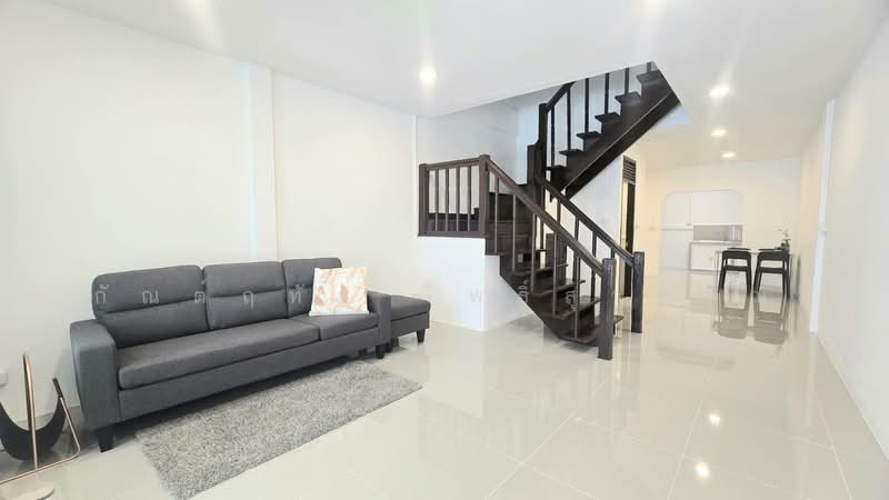 Moobaan Parichard 345 : หมู่บ้านปาริชาติ 345, ปทุมธานี, ถนน 345, บางคูวัด, เมืองปทุมธานี, ปทุมธานี, 76 ตร.ม., ทาวน์เฮ้าส์ ขาย, โดย กัณต์ฤทัย โพธิ์สุวรรณ, 500288136 - DDproperty.com