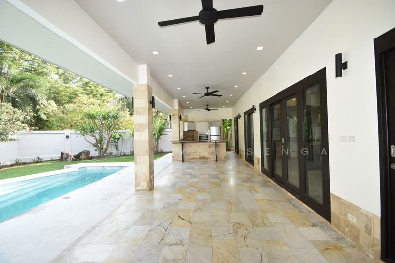 Elegant Single-Storey Villa for Sale in Sam Roi Yot Near the Beach, Prachuap Khiri Khan, Sam Roi Yot, Sam Roi Yot, Prachuap Khiri Khan, 3 Bedrooms, 290 sqm, Villa For Sale, by Sumita Vriesenga, 500288160 - DDproperty.com