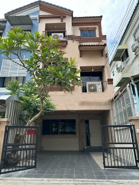Baan Klang Muang Mengjai-Ladprao : บ้านกลางเมือง เหม่งจ๋าย-ลาดพร้าว, กรุงเทพ, 338 ถนนประชาอุทิศ (เหม่งจ๋าย), วังทองหลาง, วังทองหลาง, กรุงเทพ, 200 ตร.ม., ทาวน์เฮ้าส์ ให้เช่า, โดย Thiya​ Chaysabut, 500288171 - DDproperty.com