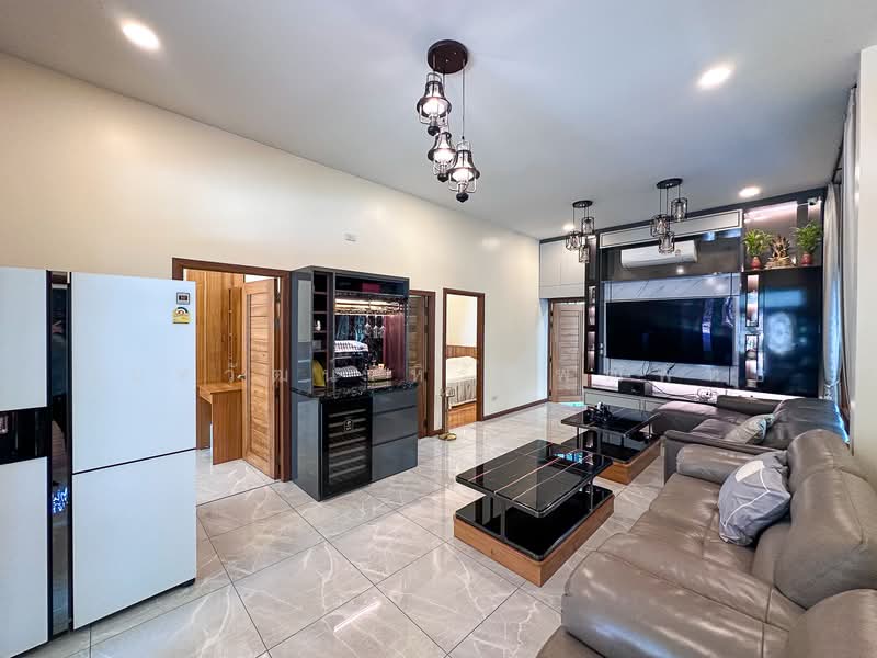 Modern Single-Story House with Expansive Garden in Mae Wang for Sale, Chiang Mai, Ban Kad, Mae Wang, Chiang Mai, 3 Bedrooms, 210 sqm, Single Detached House For Sale, by Nunthawat Hiranputtipat, 500288187 - DDproperty.com