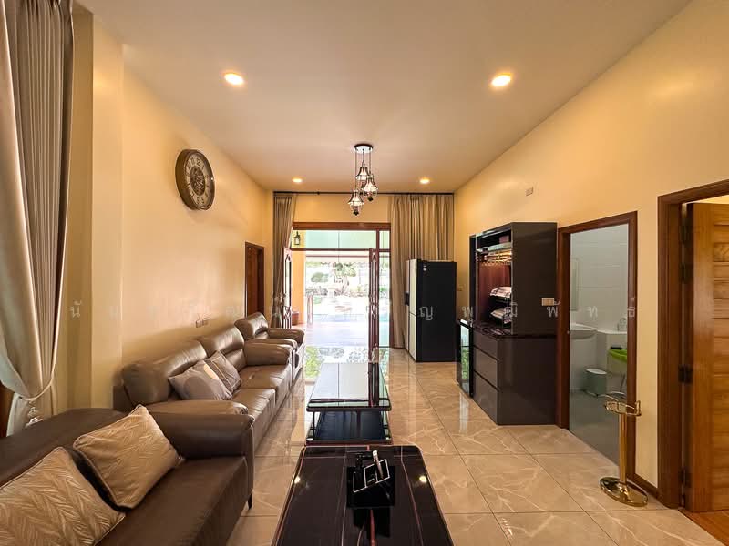 Modern Single-Story House with Expansive Garden in Mae Wang for Sale, Chiang Mai, Ban Kad, Mae Wang, Chiang Mai, 3 Bedrooms, 210 sqm, Single Detached House For Sale, by Nunthawat Hiranputtipat, 500288187 - DDproperty.com