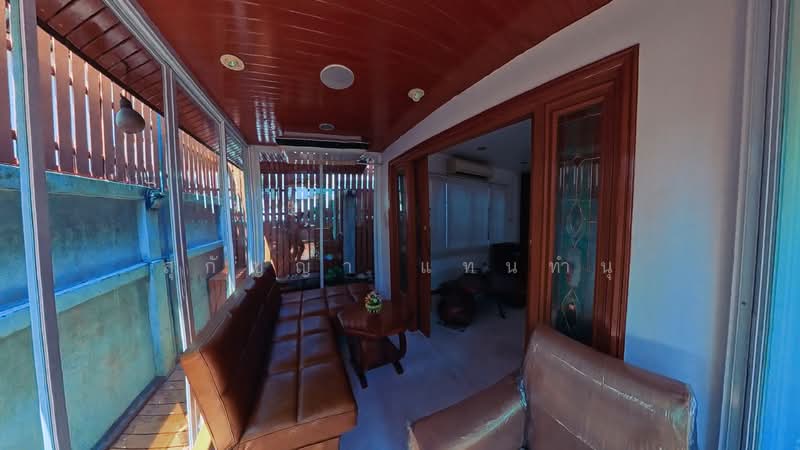 For Sale - บ้านเดี่ยวริมถนนราชพฤกษ์ | ใกล้ BTS บางหว้า, Bangkok