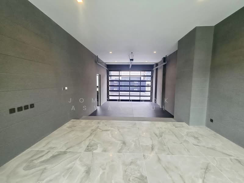 95E1 (Ninety-Five East One), Bangkok, 95 Soi Yothin Phattana 3, Khlong Chan, Bang Kapi, Bangkok, 4 Bedrooms, 846 sqm, Single Detached House For Sale, by Jomchanok Aswavibul, 500288201 - DDproperty.com