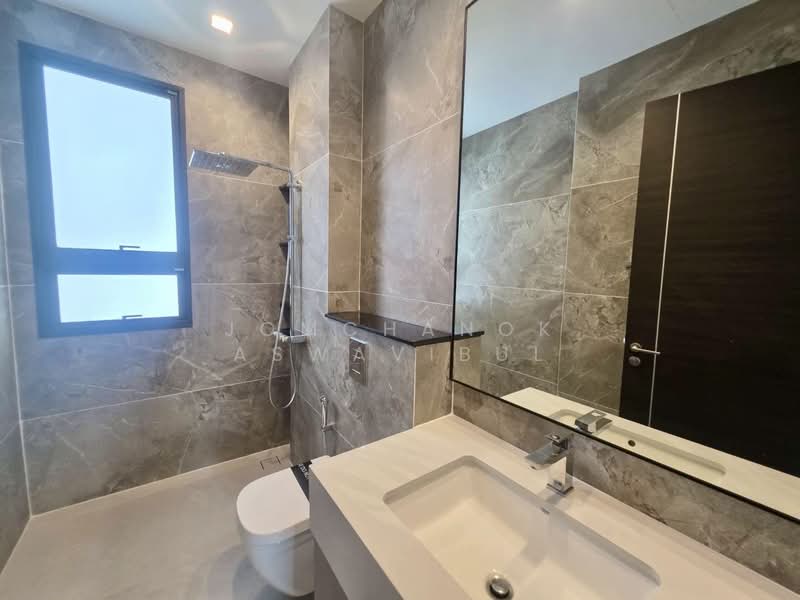 95E1 (Ninety-Five East One), Bangkok, 95 Soi Yothin Phattana 3, Khlong Chan, Bang Kapi, Bangkok, 4 Bedrooms, 846 sqm, Single Detached House For Sale, by Jomchanok Aswavibul, 500288201 - DDproperty.com