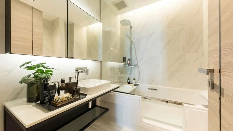 ขาย - The Room Sukhumvit 38 : The Room สุขุมวิท 38, กรุงเทพ