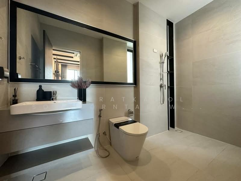 The Gentry Phatthanakan 2, Bangkok, Phatthanakan 32, Suan Luang, Suan Luang, Bangkok, 5 Bedrooms, 560 sqm, Single Detached House For Rent, by Chomratkamol Soontorntarawong (Gor), 500288261 - DDproperty.com