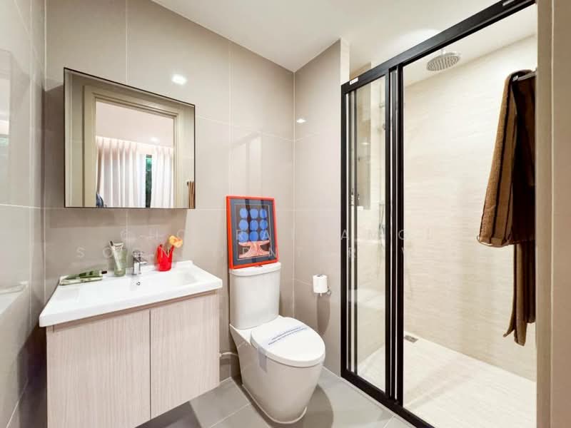 XT 10 Ekkamai, Bangkok, 106 Sukhumvit Soi 63, Khlong Tan Nua, Watthana, Bangkok, 2 Bedrooms, 45 sqm, Condo For Sale, by Chomratkamol Soontorntarawong (Gor), 500288279 - DDproperty.com