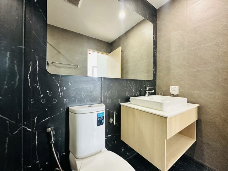 Skyrise Avenue Sukhumvit 64, Bangkok, 3 Soi Sukhumvit 64, Bang Chak, Phra Khanong, Bangkok, 2 Bedrooms, 45 sqm, Condo For Rent, by Chomratkamol Soontorntarawong (Gor), 500288342 - DDproperty.com