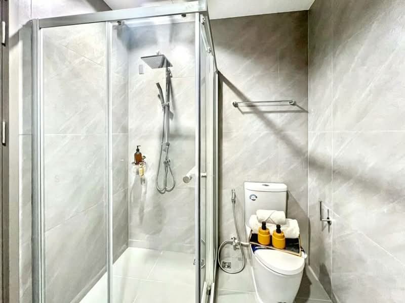 IDEO Sukhumvit Rama 4, Bangkok, Soi Sukhumvit 44, Sukhumvit Road, Phra Kanong, Khlong Toei, Bangkok, 2 Bedrooms, 45 sqm, Condo For Sale, by Chomratkamol Soontorntarawong (Gor), 500288375 - DDproperty.com