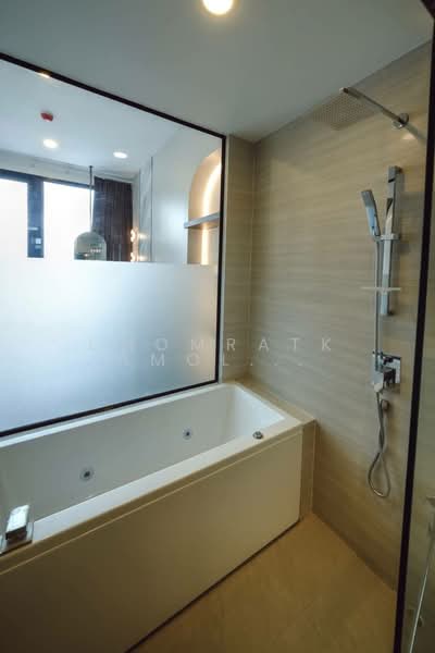 Park Origin Thonglor, Bangkok, Soi Thonglor 10, Sukhumvit Road, Khlong Tan Nua, Watthana, Bangkok, 1 Bedroom, 33 sqm, Condo For Rent, by Chomratkamol Soontorntarawong (Gor), 500288393 - DDproperty.com
