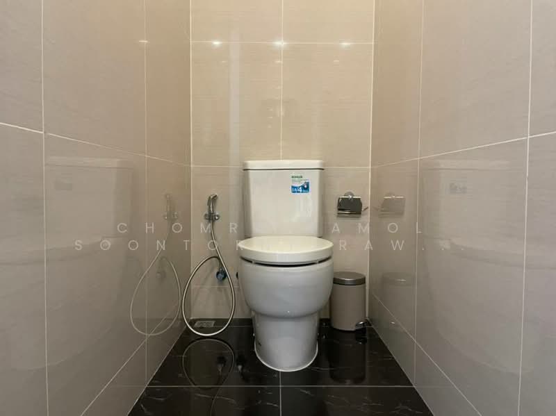 Centre Point Residence Phromphong, Bangkok, Soi Sukhumvit 39, Khlong Tan Nua, Watthana, Bangkok, 2 Bedrooms, 56 sqm, Condo For Rent, by Chomratkamol Soontorntarawong (Gor), 500288449 - DDproperty.com