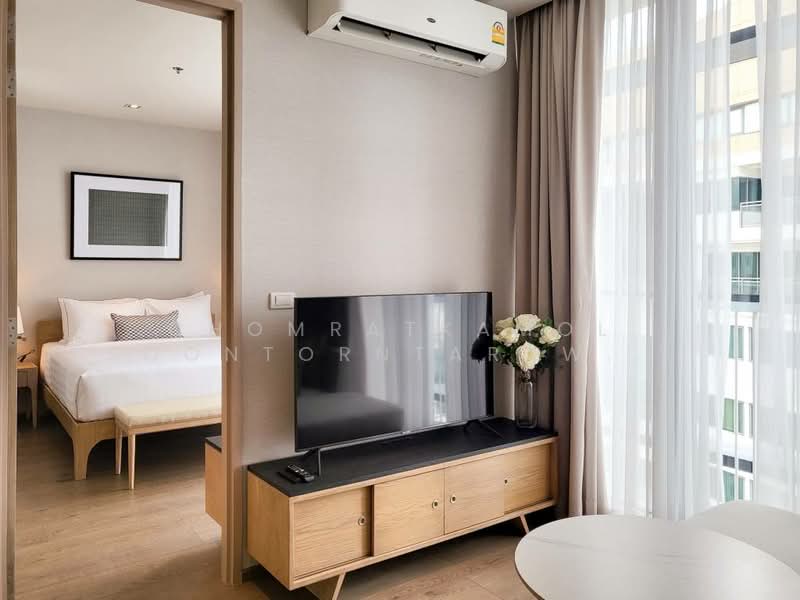 Centre Point Residence Phromphong, Bangkok, Soi Sukhumvit 39, Khlong Tan Nua, Watthana, Bangkok, 2 Bedrooms, 55 sqm, Condo For Rent, by Chomratkamol Soontorntarawong (Gor), 500288454 - DDproperty.com