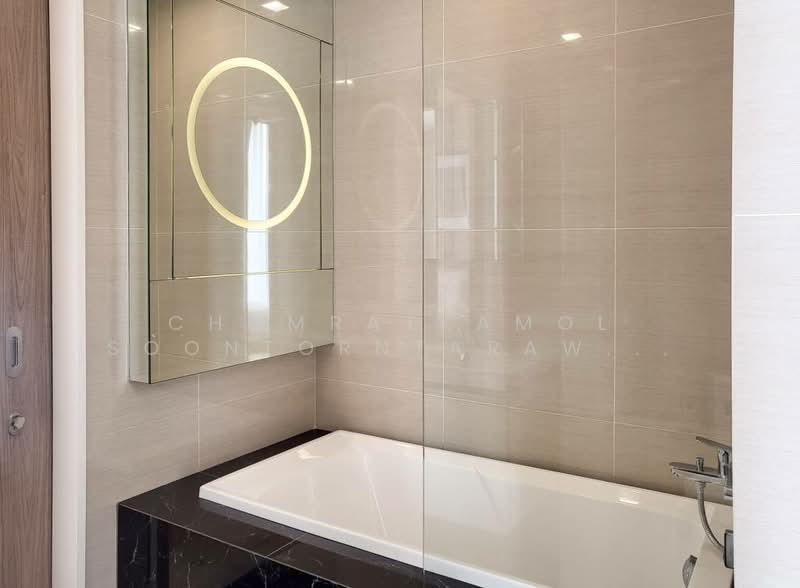 Centre Point Residence Phromphong, Bangkok, Soi Sukhumvit 39, Khlong Tan Nua, Watthana, Bangkok, 2 Bedrooms, 55 sqm, Condo For Rent, by Chomratkamol Soontorntarawong (Gor), 500288454 - DDproperty.com