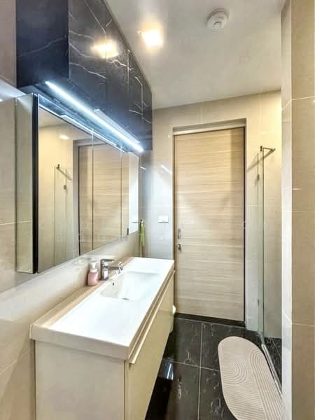 Centre Point Residence Phromphong, Bangkok, Soi Sukhumvit 39, Khlong Tan Nua, Watthana, Bangkok, 2 Bedrooms, 53 sqm, Condo For Sale, by Chomratkamol Soontorntarawong (Gor), 500288455 - DDproperty.com