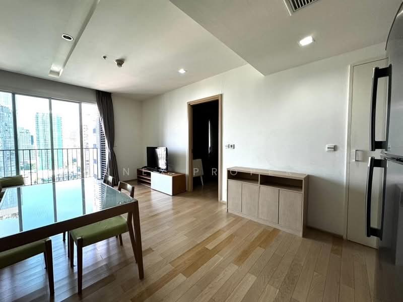 Siri At Sukhumvit, Bangkok, 902 Sukhumvit Road, Phra Kanong, Khlong Toei, Bangkok, 1 Bedroom, 51 sqm, Condo For Rent, by Connex Property, 500288475 - DDproperty.com