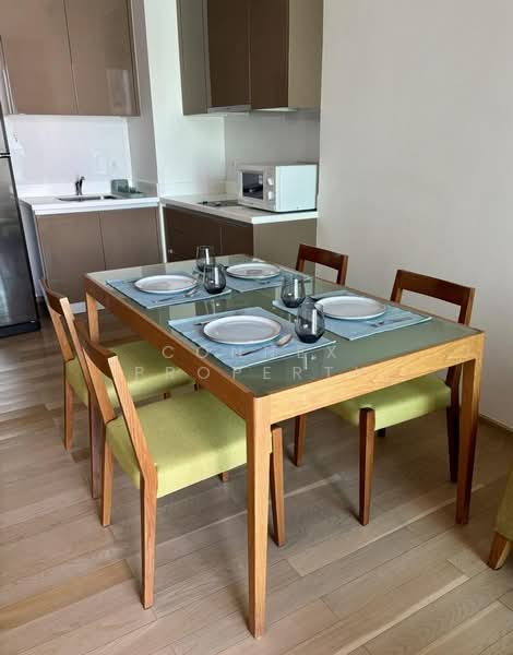 Siri At Sukhumvit, Bangkok, 902 Sukhumvit Road, Phra Kanong, Khlong Toei, Bangkok, 1 Bedroom, 51 sqm, Condo For Rent, by Connex Property, 500288475 - DDproperty.com