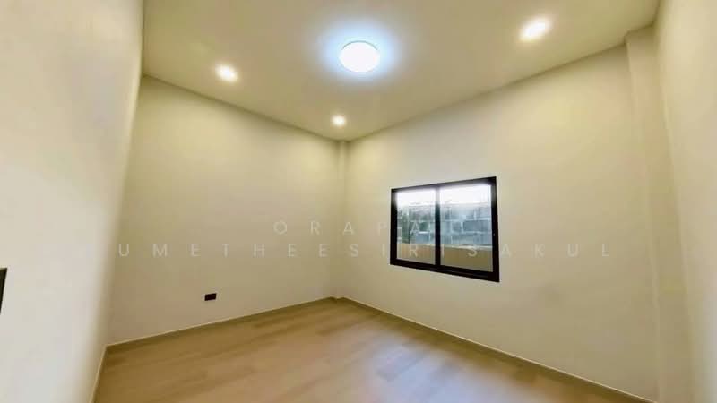 undefined, Bangkok, Siri Rat, Bangkok Noi, Bangkok, 5 Bedrooms, 350 sqm, Single Detached House For Sale, by Orapa Sumetheesirisakul, 500288532 - DDproperty.com