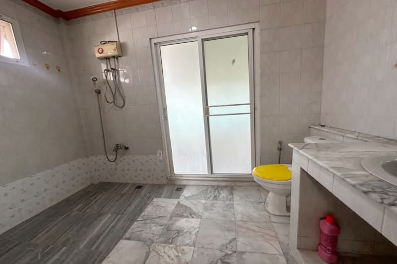 หมู่บ้านรื่นรมย์ สุขุมวิท 103, Bangkok, Dok Mai, Prawet, Bangkok, 3 Bedrooms, 250 sqm, Single Detached House For Sale, by คุณนา, 500288540 - DDproperty.com