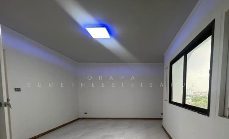 5-BR Townhouse, Bangkok, Lat Yao, Chatuchak, Bangkok, 5 Bedrooms, 300 sqm, Townhouse For Sale, by Orapa Sumetheesirisakul, 500288557 - DDproperty.com