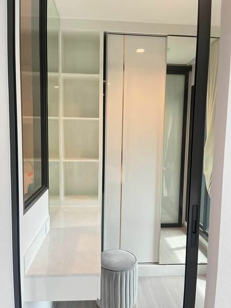 Life Sathorn Sierra, Bangkok, Ratchaphruek Rd, Talat Plu, Thon Buri, Bangkok, 1 Bedroom, 32 sqm, Condo For Sale, by Nuttharom Linla, 500288559 - DDproperty.com