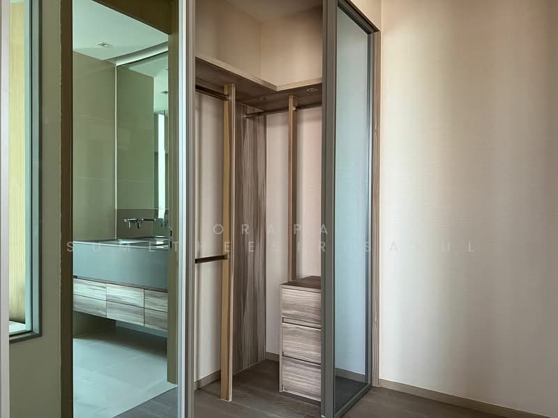 The Esse Asoke, Bangkok, 333 Soi Sukhumvit 21, Sukhumvit Road, Khlongtoei Nua, Watthana, Bangkok, 2 Bedrooms, 76 sqm, Condo For Sale, by Orapa Sumetheesirisakul, 500288615 - DDproperty.com